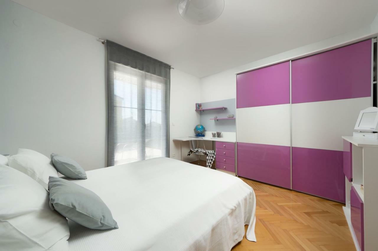 Apartment Rainbow *